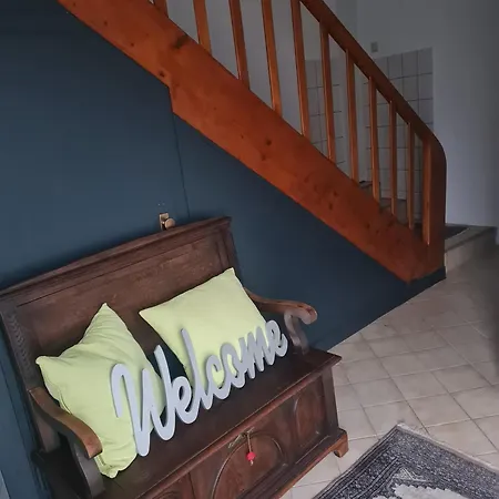 아파트 Mit Burgblick *