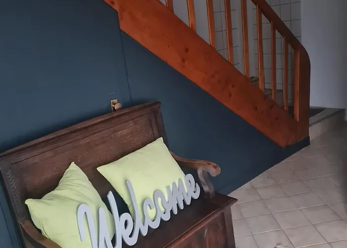 公寓 Mit Burgblick *