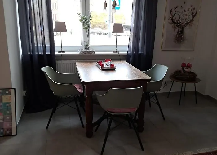 Mit Burgblick * 马延